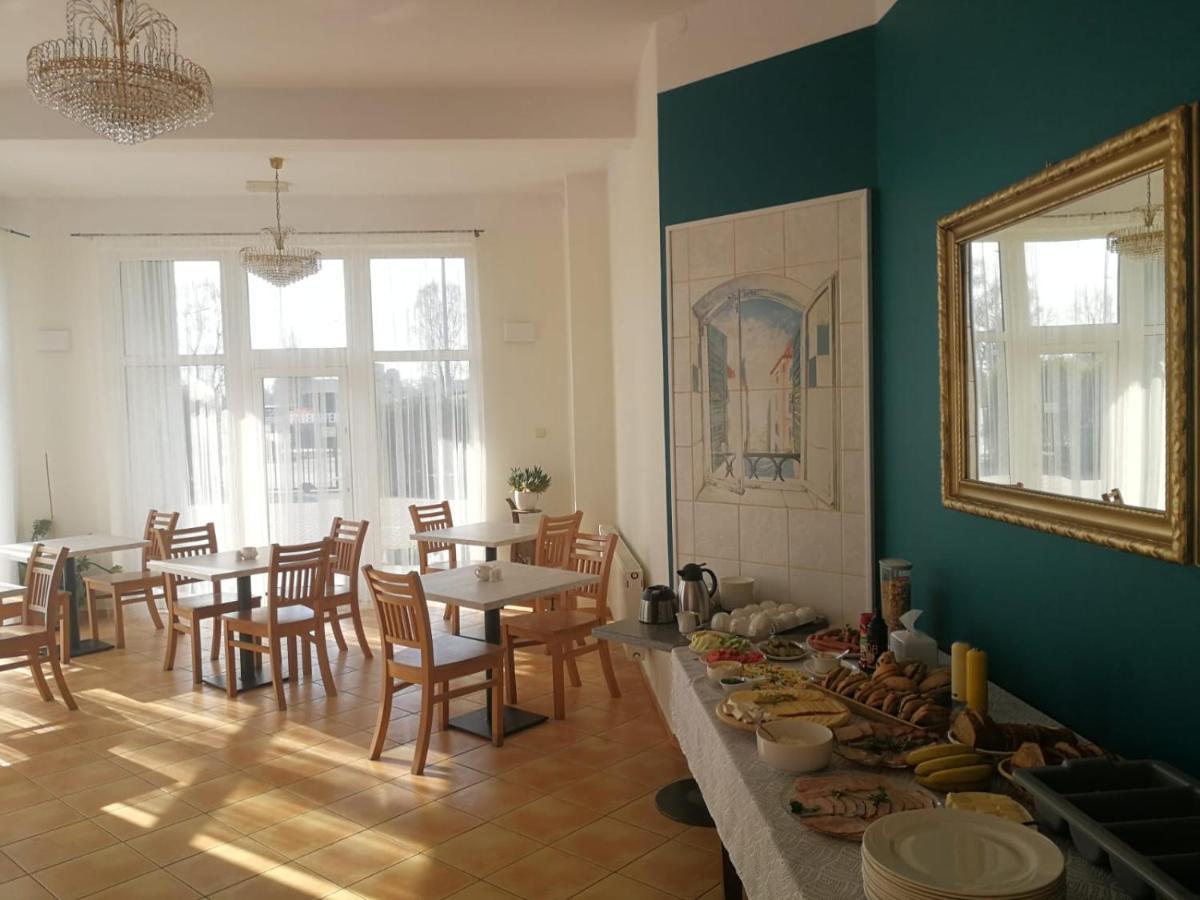 Dziwnow Wczasowisko Apartment Exterior photo